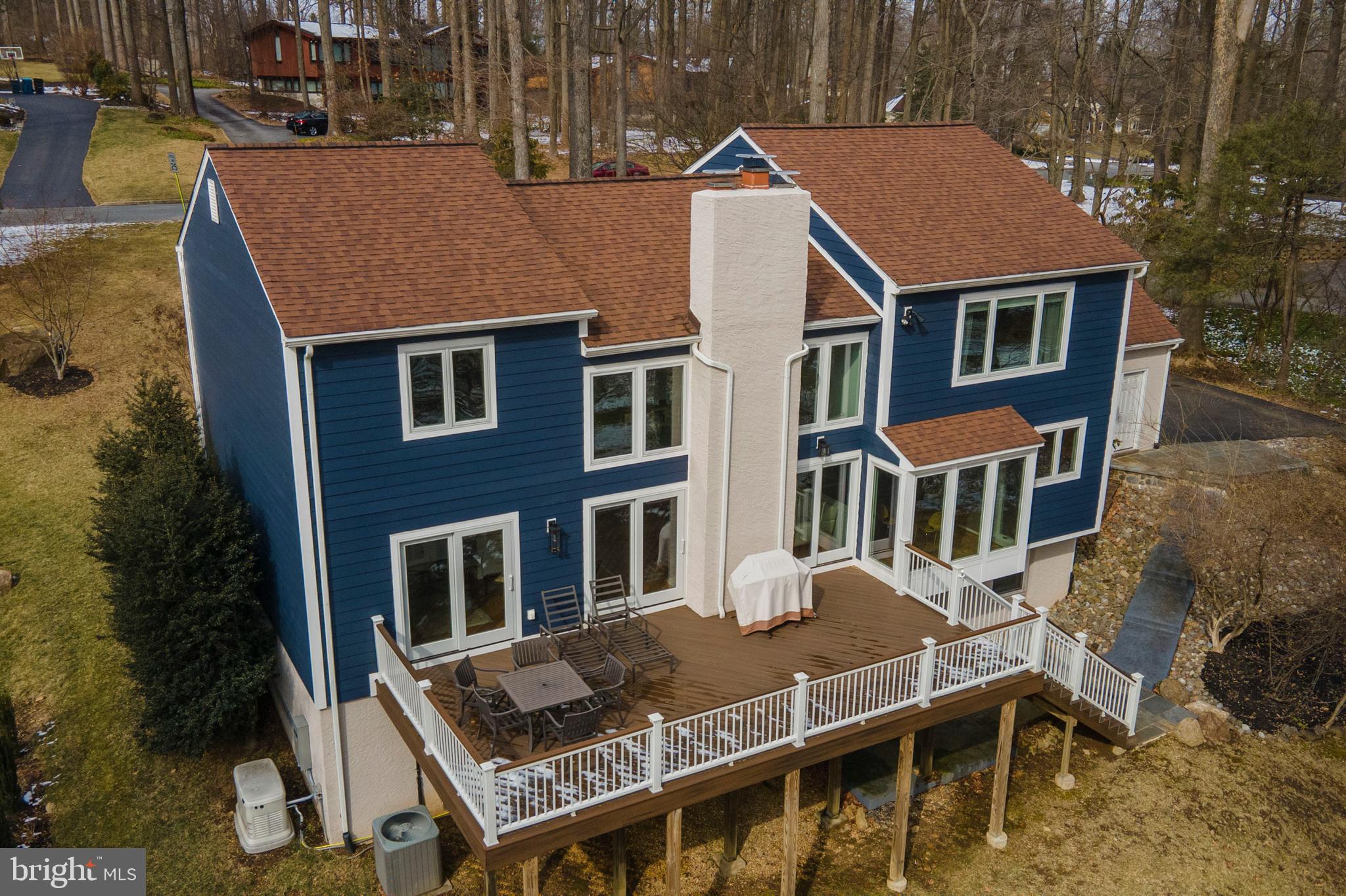 1053 Beaumont Road Berwyn, PA 19312 - Photo 2 of 63 Located in a desirable area in Berwyn.