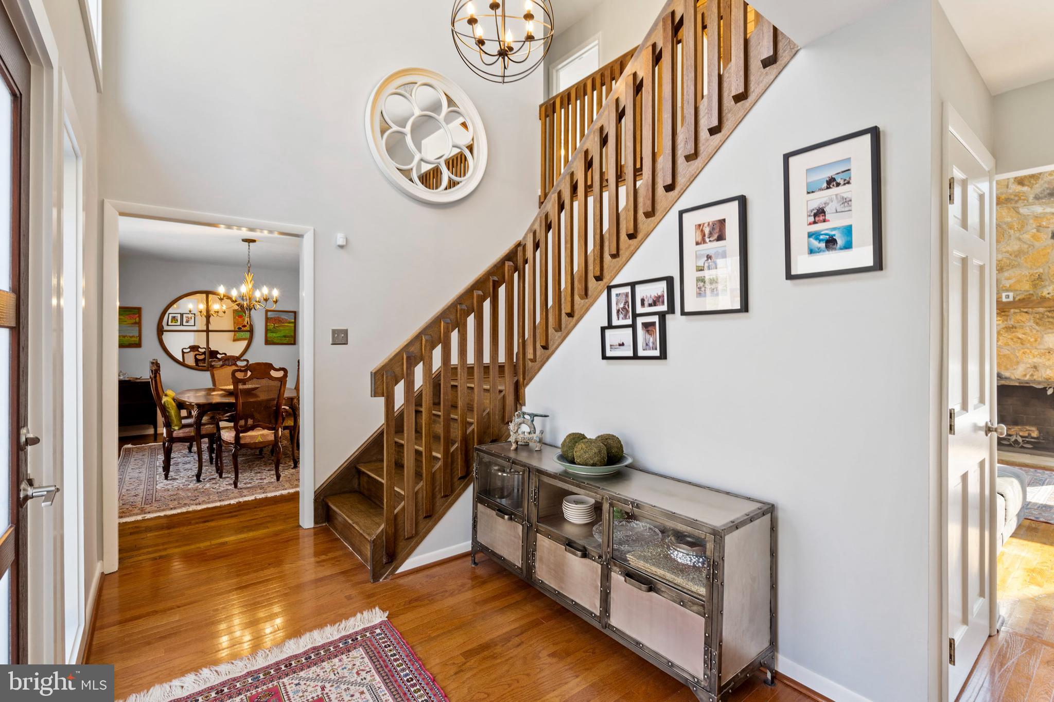 1053 Beaumont Road Berwyn, PA 19312 - Photo 10 of 63 Tastefully renovated in neutral colors throughout