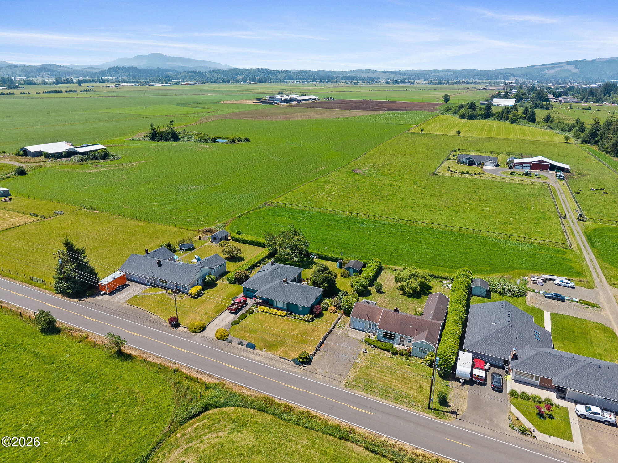 1250 McCormick Loop Road Tillamook, OR 97141 - Photo 3 of 18 Gallery Image 3