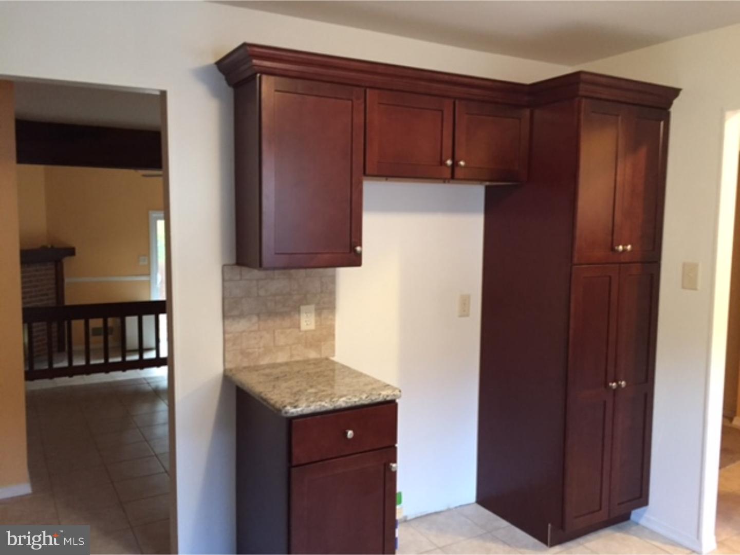 1277 Fox Run Reading, PA 19606 - Photo 7 of 15 Gallery Image 7