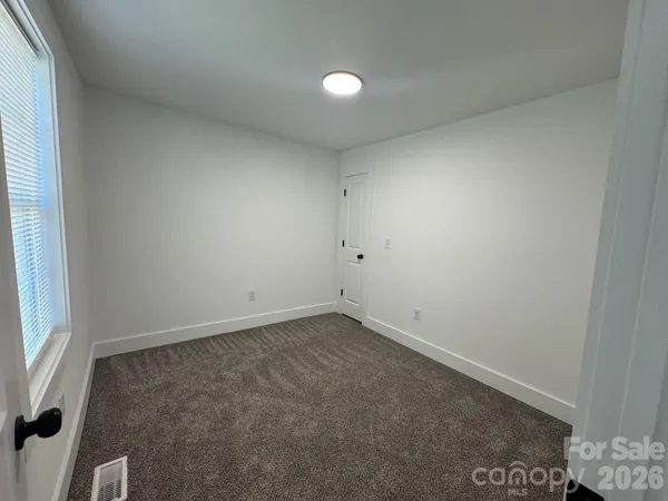 $290,000 | 211 Cedar Drive Northwest, Concord, NC 28025