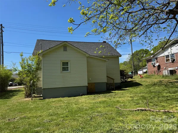 $290,000 | 211 Cedar Drive Northwest, Concord, NC 28025