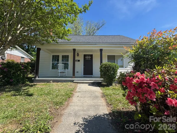 $290,000 | 211 Cedar Drive Northwest, Concord, NC 28025