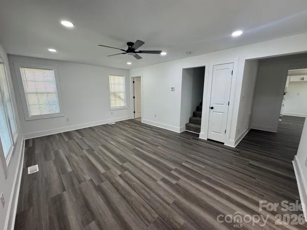 $290,000 | 211 Cedar Drive Northwest, Concord, NC 28025