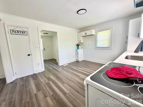 $290,000 | 211 Cedar Drive Northwest, Concord, NC 28025