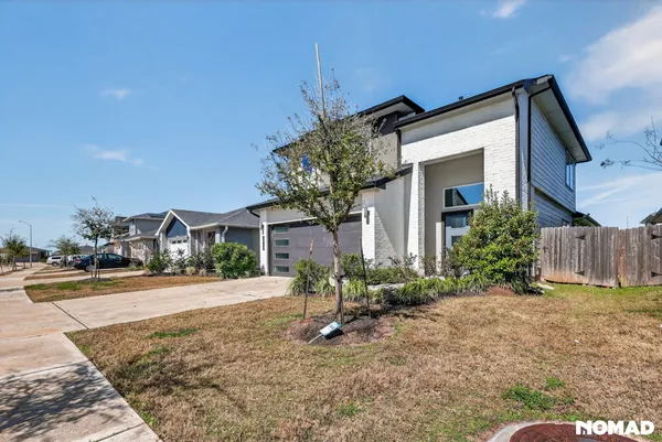 $2,700 | 3013 Maughan Hts Trail, Houston, TX 77047