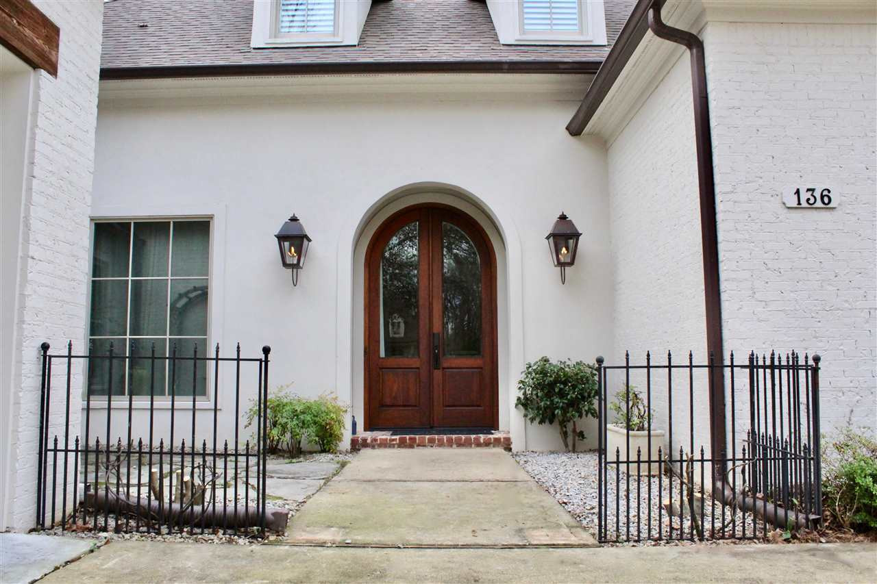 136 Oakhurst Trail Ridgeland, MS 39157 - Photo 2 of 50 Photo 2