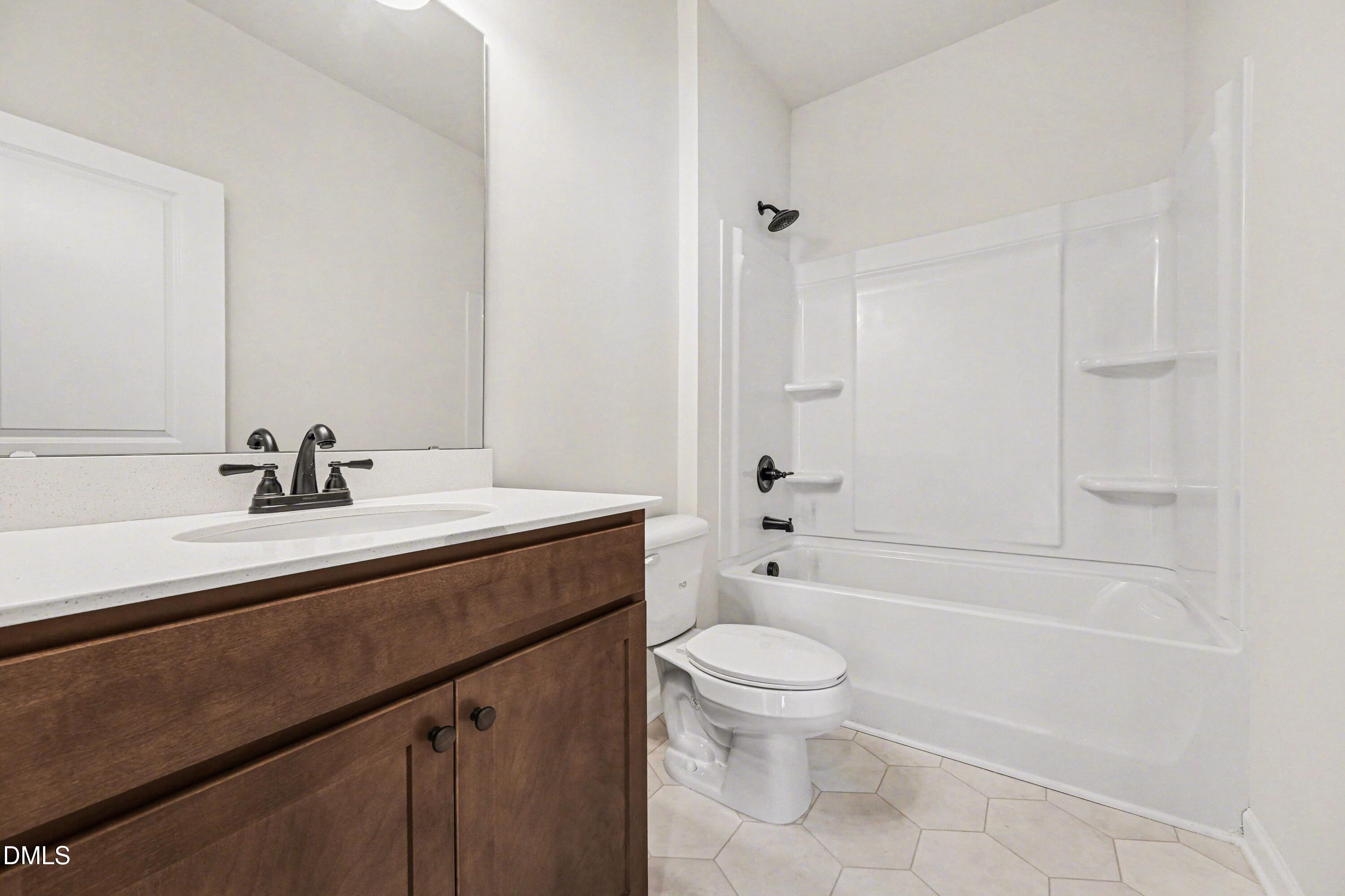722 Orch Vista Circle Raleigh, NC 27606 - Photo 11 of 18 010_file_8826