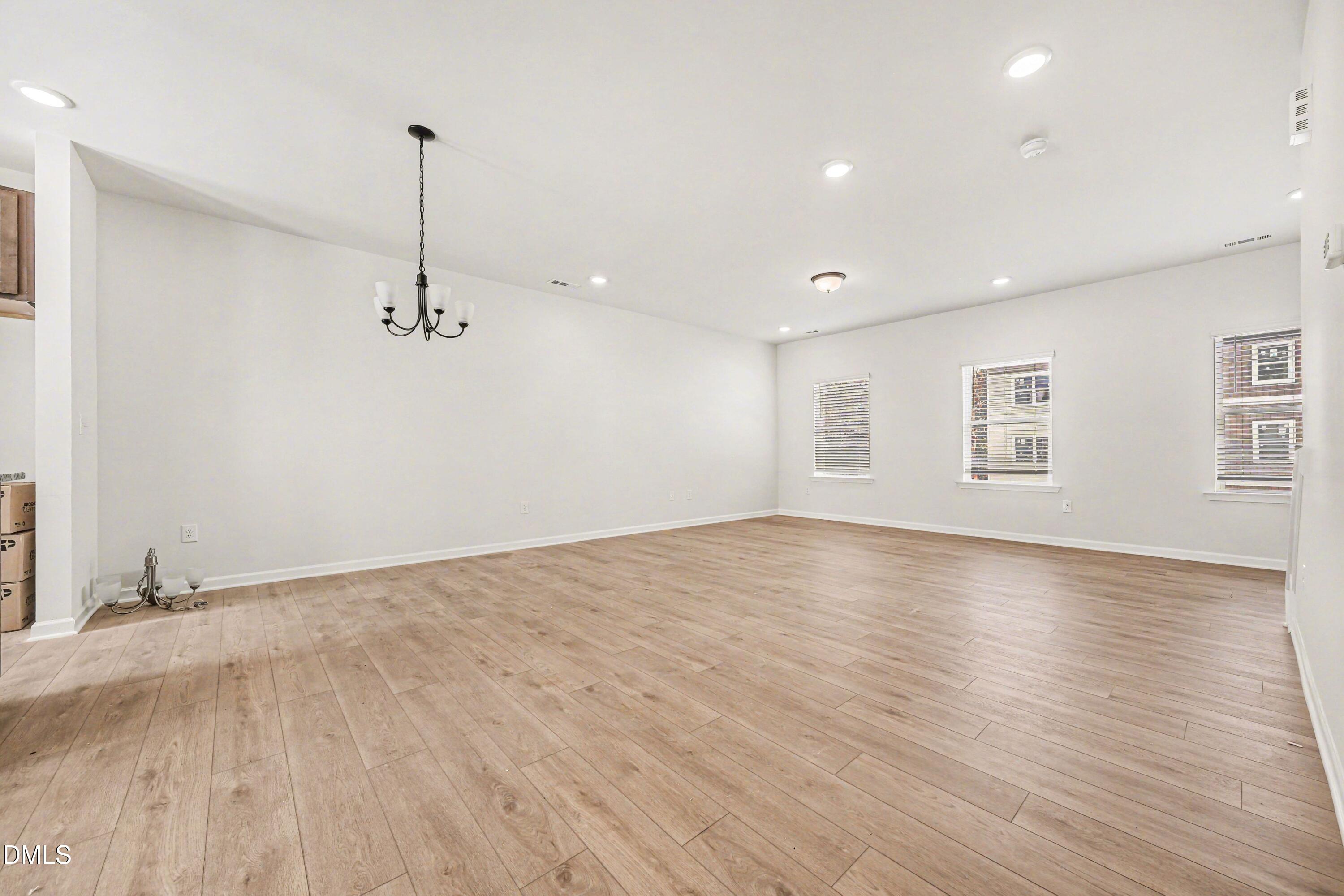 722 Orch Vista Circle Raleigh, NC 27606 - Photo 4 of 18 007_file_2347