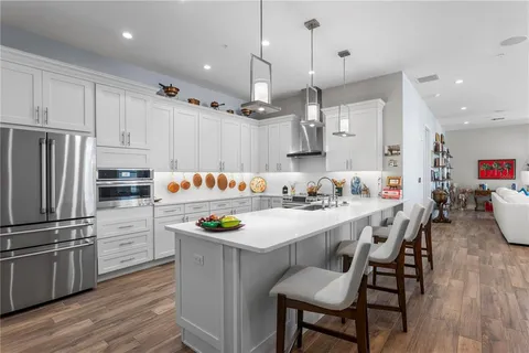 $1,715,000 | 91 Davis Boulevard, Unit 303, Tampa, FL 33606