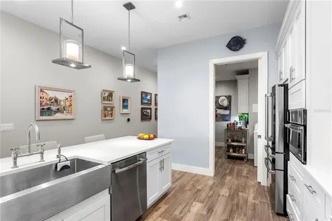 $1,715,000 | 91 Davis Boulevard, Unit 303, Tampa, FL 33606