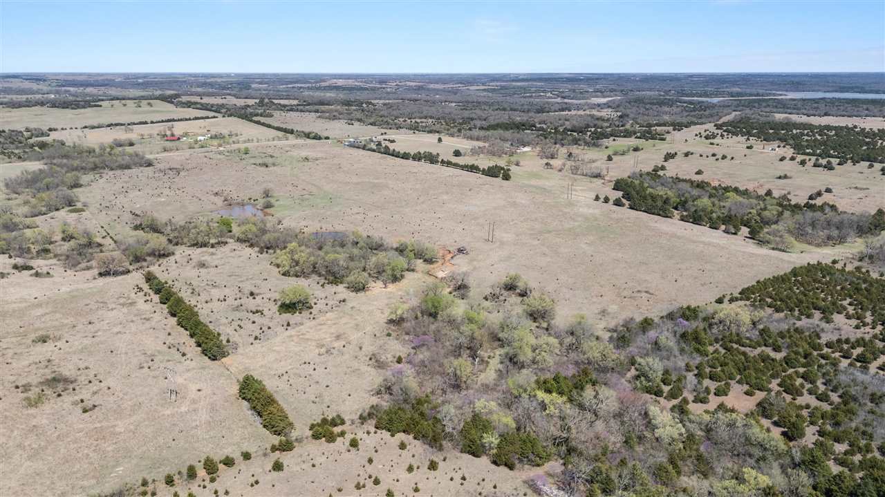 14400 Chisholm Road Perry, OK 73077 - Photo 5 of 20 Gallery Image 5