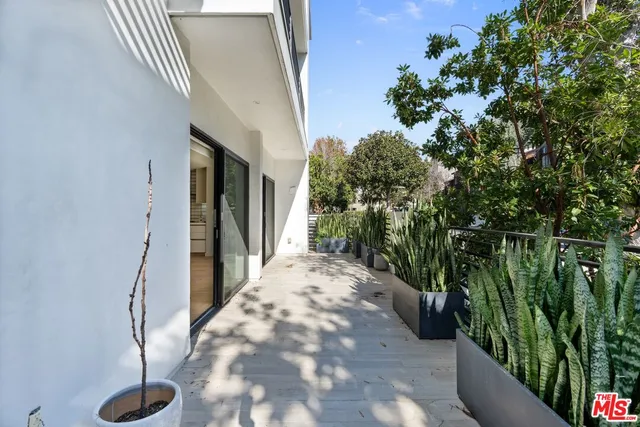 $8,995 | 1621 Malcolm Avenue, Unit 101, Los Angeles, CA 90024