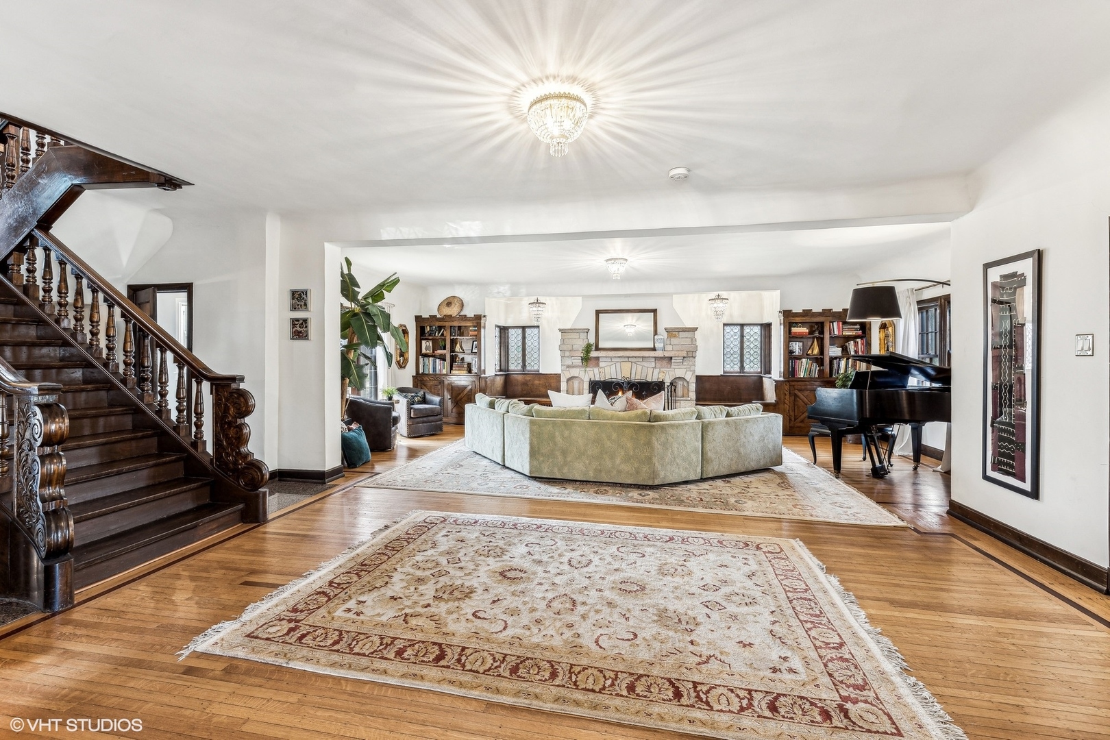 273 Maplewood Road Riverside, IL 60546 - Photo 10 of 50 a view of a living room and a rug