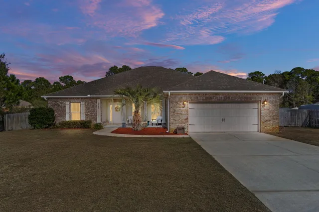 $589,000 | 2548 Bluewater Drive, Navarre, FL 32566