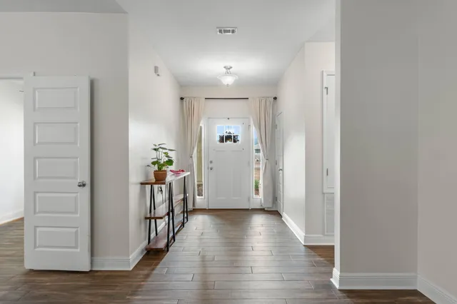 $589,000 | 2548 Bluewater Drive, Navarre, FL 32566