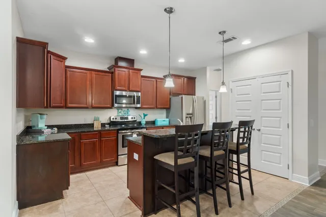 $589,000 | 2548 Bluewater Drive, Navarre, FL 32566