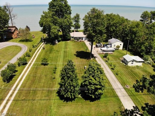 7183 Lake Road East Madison, OH 44057 - Photo 4 of 21 Gallery Image 4