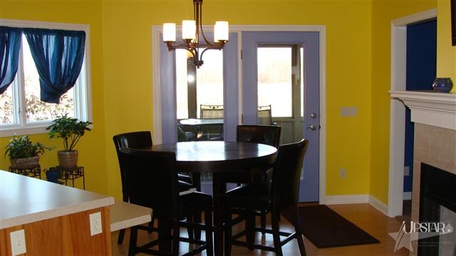 9205 Maples Road Fort Wayne, IN 46816 - Photo 8 of 17