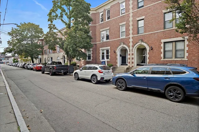 $3,200 | 70 Empire Street, Unit 1, Boston, MA 02134