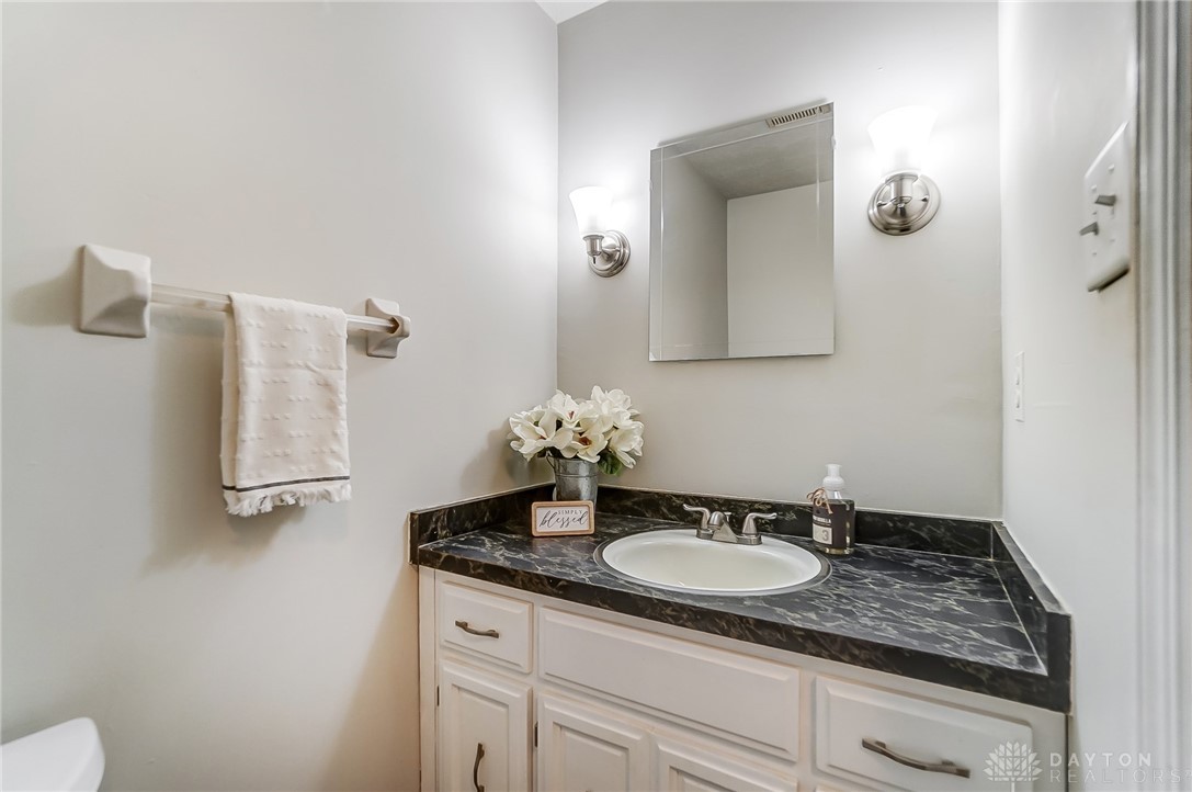 5835 Overbrooke Road Centerville, OH 45440 - Photo 16 of 32 Gallery Image 16