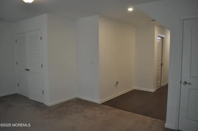 an empty room with closet