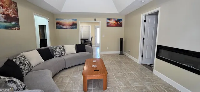 $234,900 | 225 Lee Road, Smiths Station, AL 36877