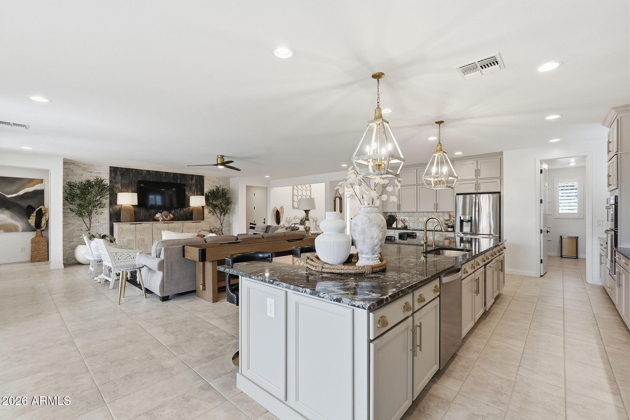 22607 East Russet Road Queen Creek, AZ 85142 - Photo 17 of 64 Luxury Kitchen