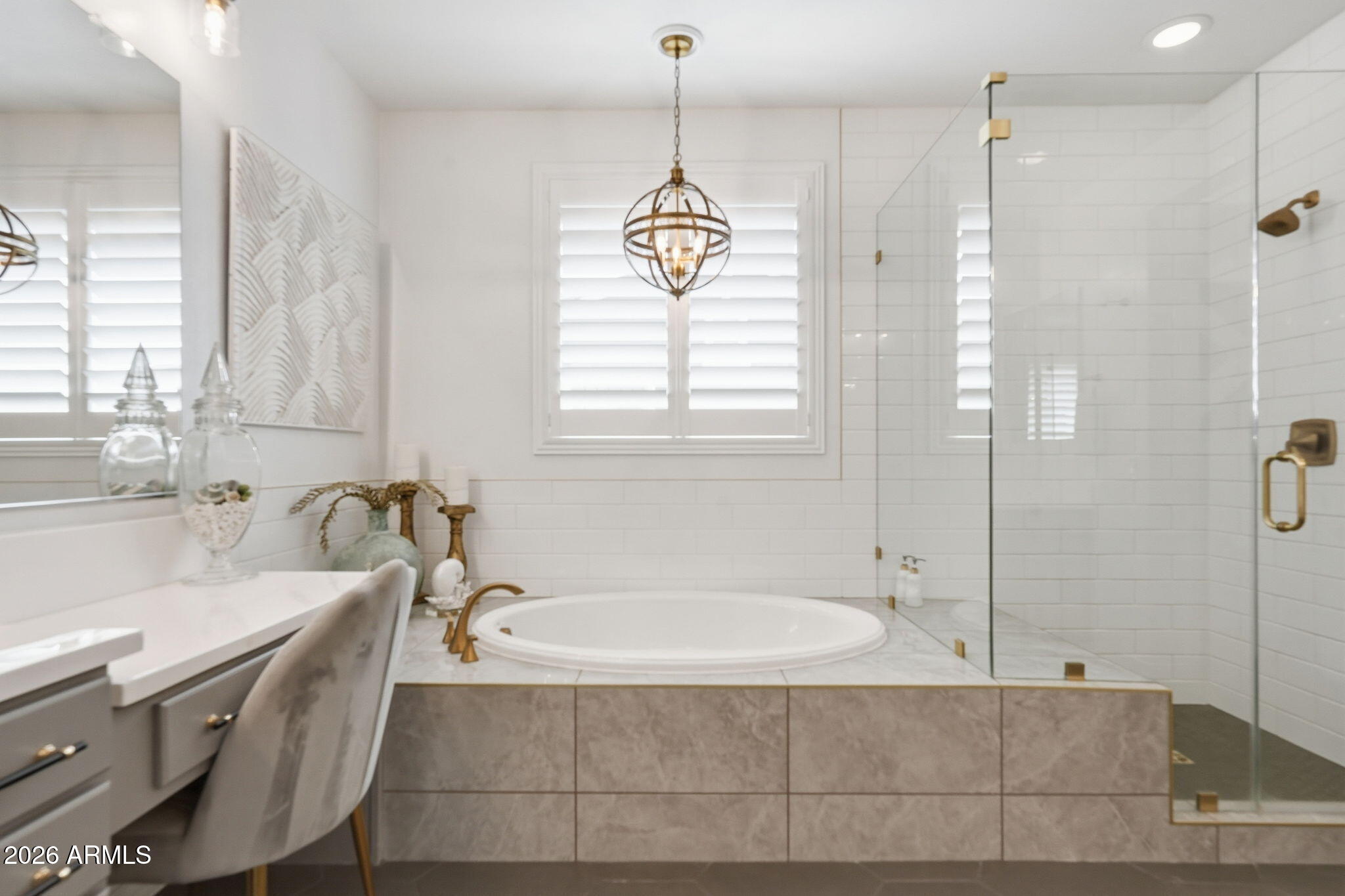 22607 East Russet Road Queen Creek, AZ 85142 - Photo 30 of 64 Primary Bathroom