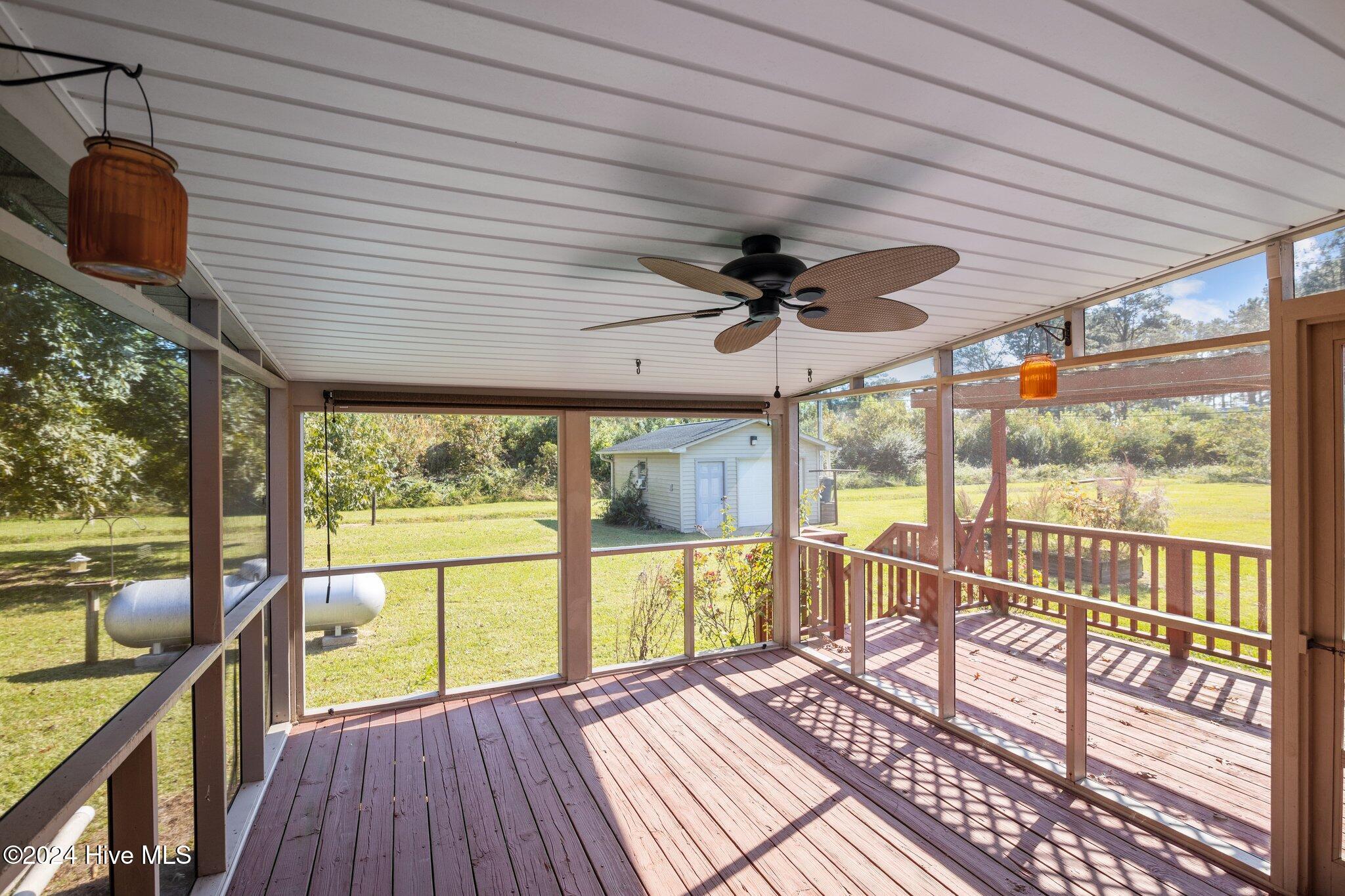 121 Pine Tree Path Bath, NC 27808 - Photo 14 of 42 121 Pinetree Porch