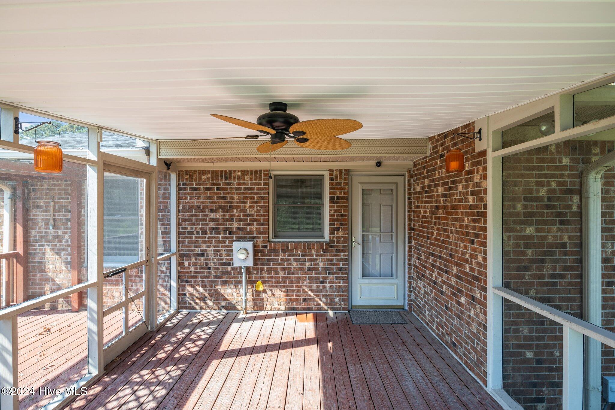 121 Pine Tree Path Bath, NC 27808 - Photo 15 of 42 121 Pinetree Porch2