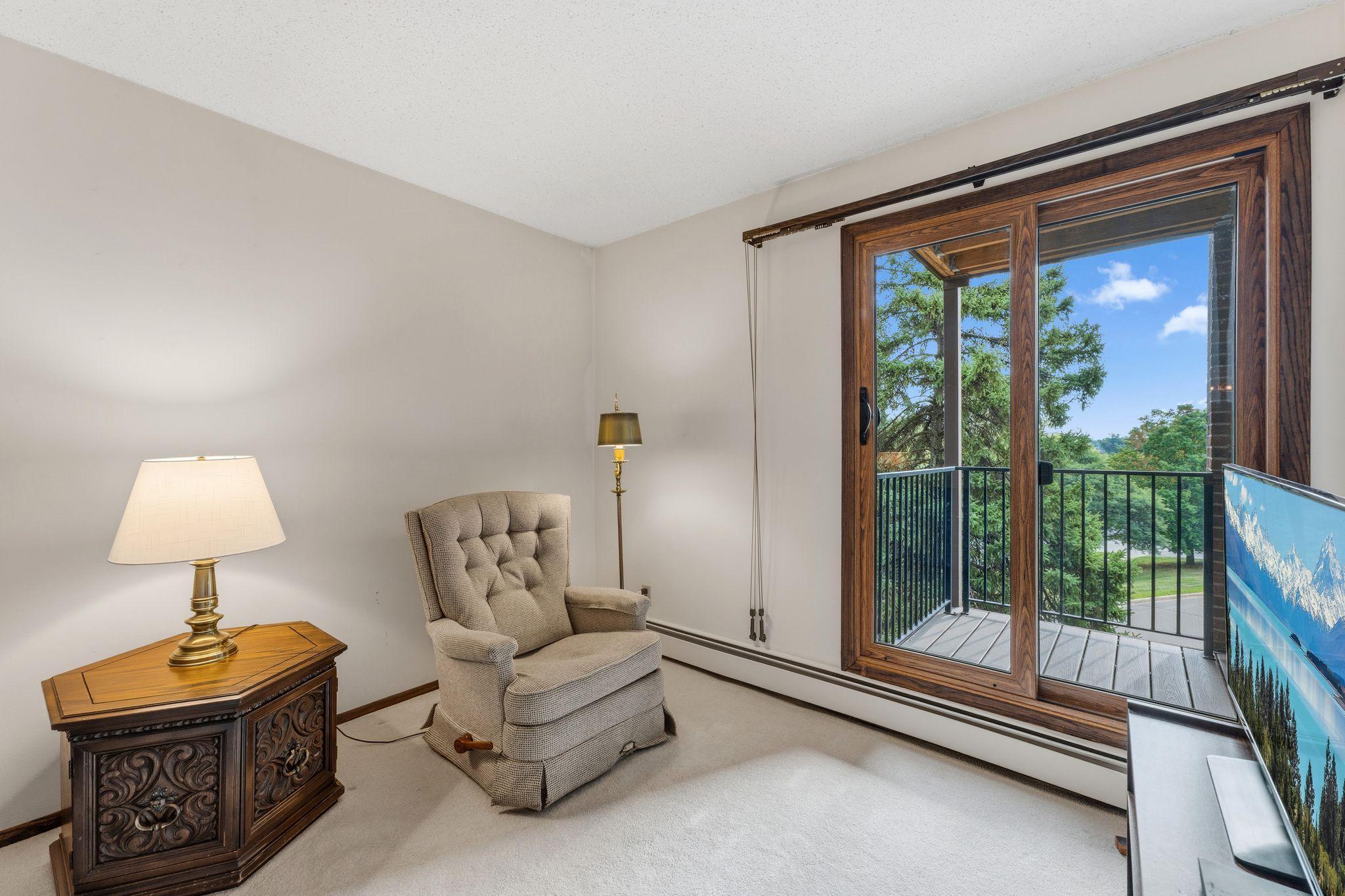 9500 Collegeview Road, Unit 206 Bloomington, MN 55437 - Photo 21 of 51 Gallery Image 21