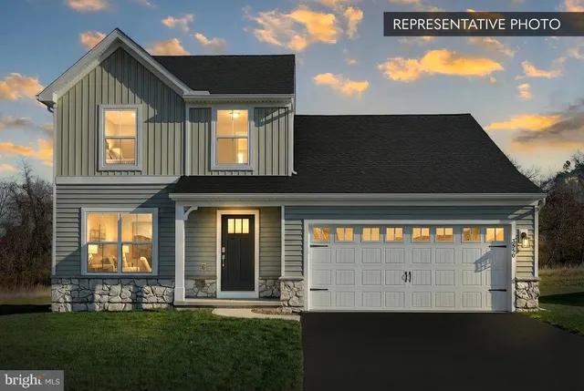 $372,990 | Willow Plan At The Seasons, Dover, PA 17315