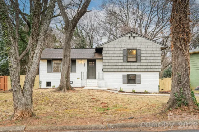 $619,900 | 5217 Furman Place, Charlotte, NC 28210