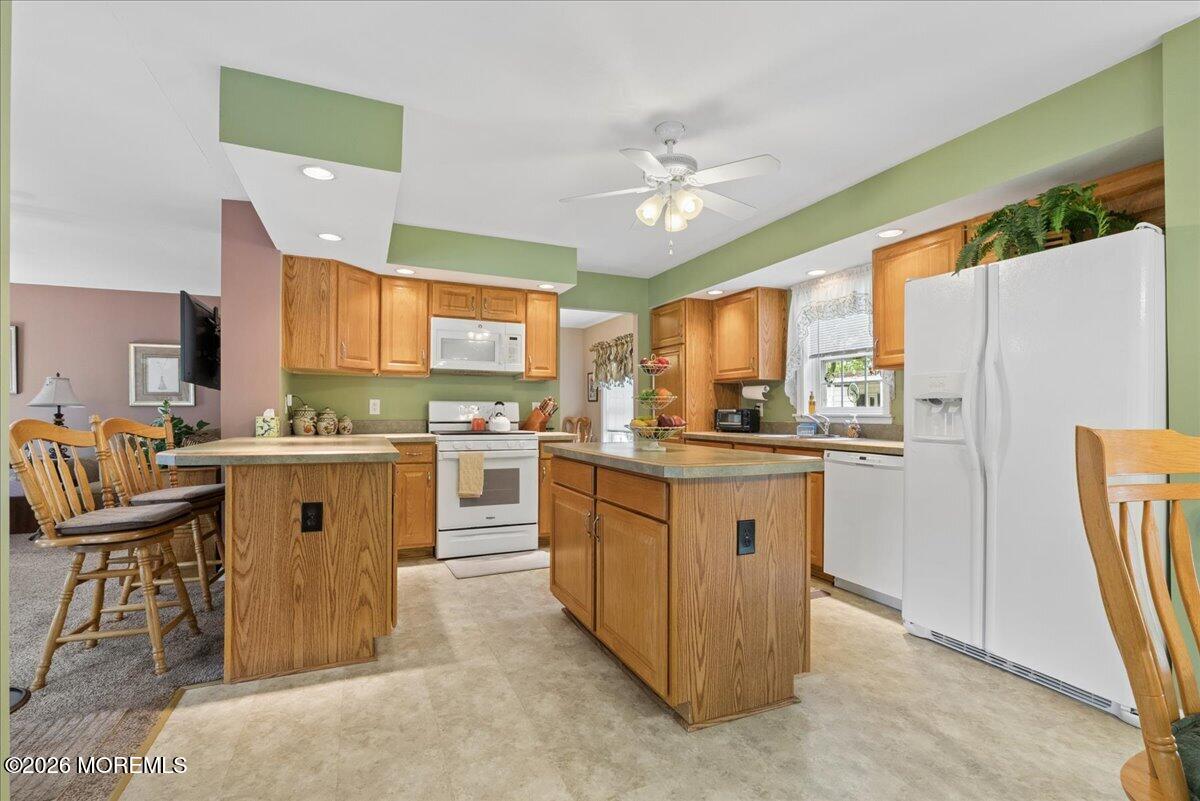 130 Village Road, Unit 130 Morganville, NJ 07751 - Photo 11 of 24 11-Image-11