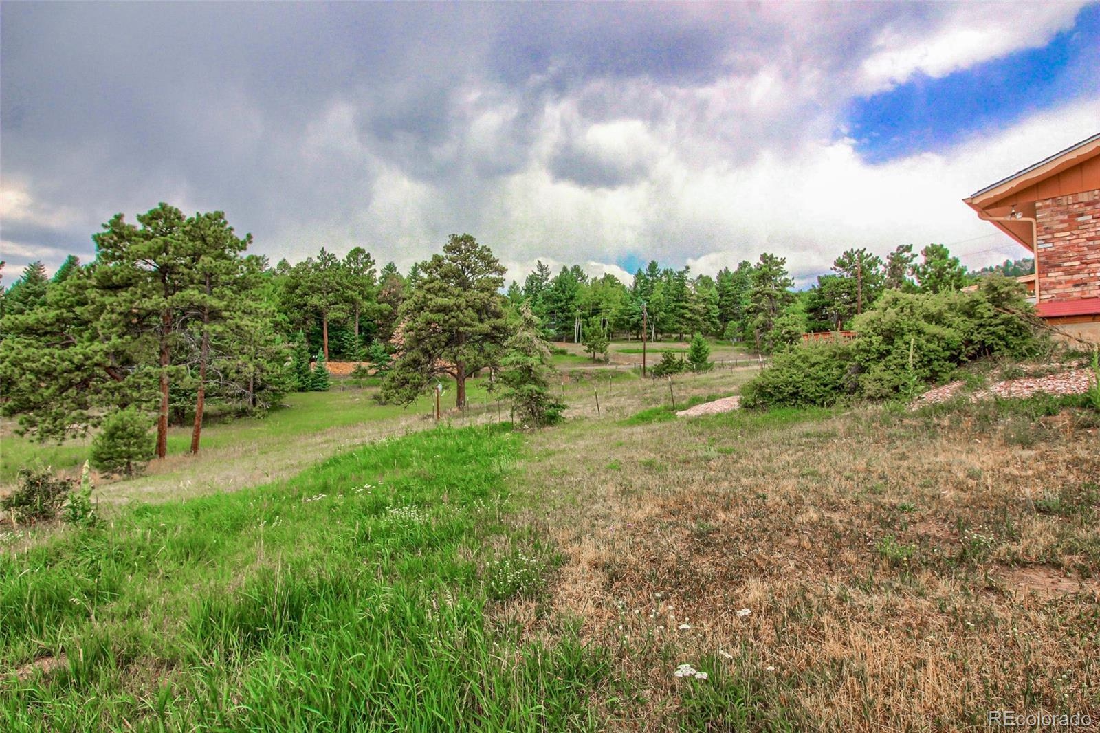 9059 South Hillview Road Morrison, CO 80465 - Photo 4 of 23 Gallery Image 4