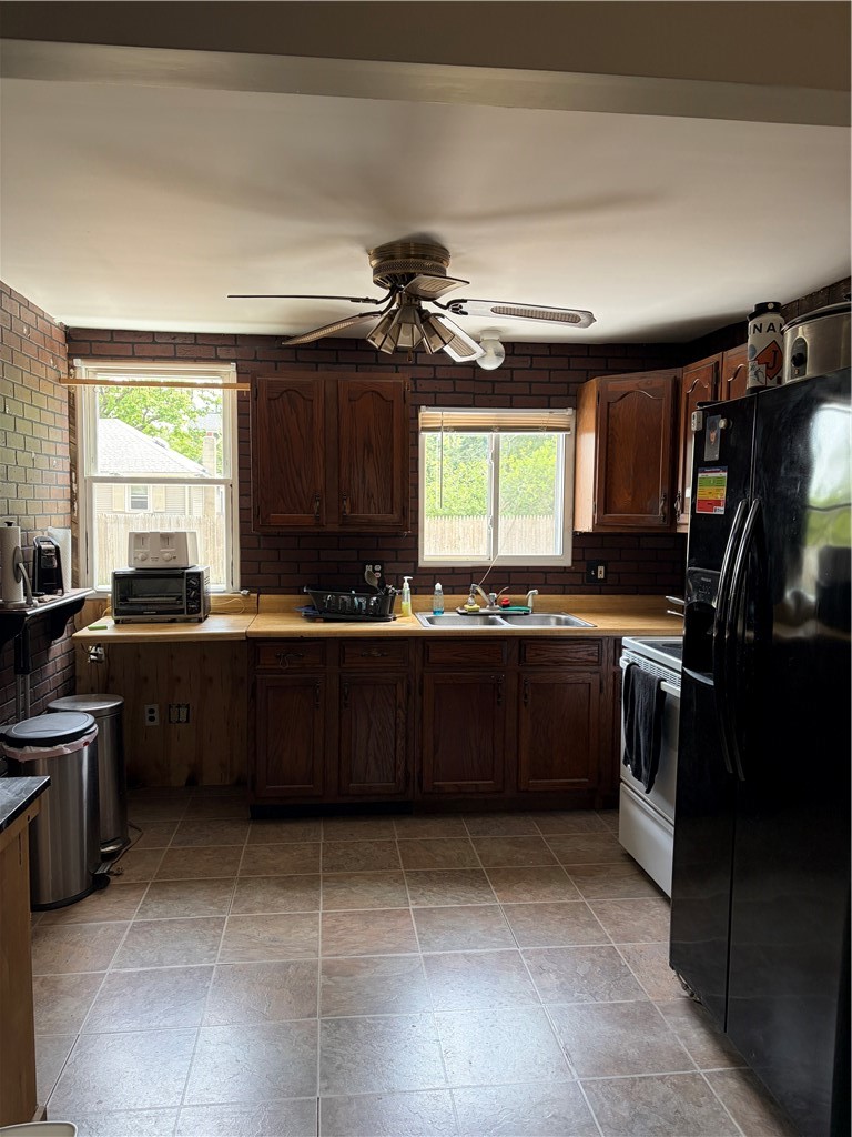 193 Shady Valley Road Coventry, RI 02816 - Photo 10 of 16