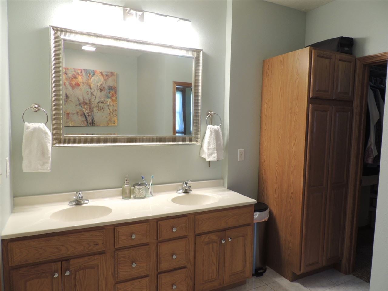 2229 Hunter Road Muscatine, IA 52761 - Photo 10 of 18 Gallery Image 10