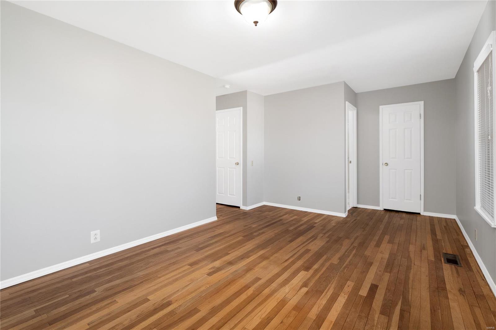 15575 Clayton Road Ballwin, MO 63011 - Photo 28 of 36 Gallery Image 28