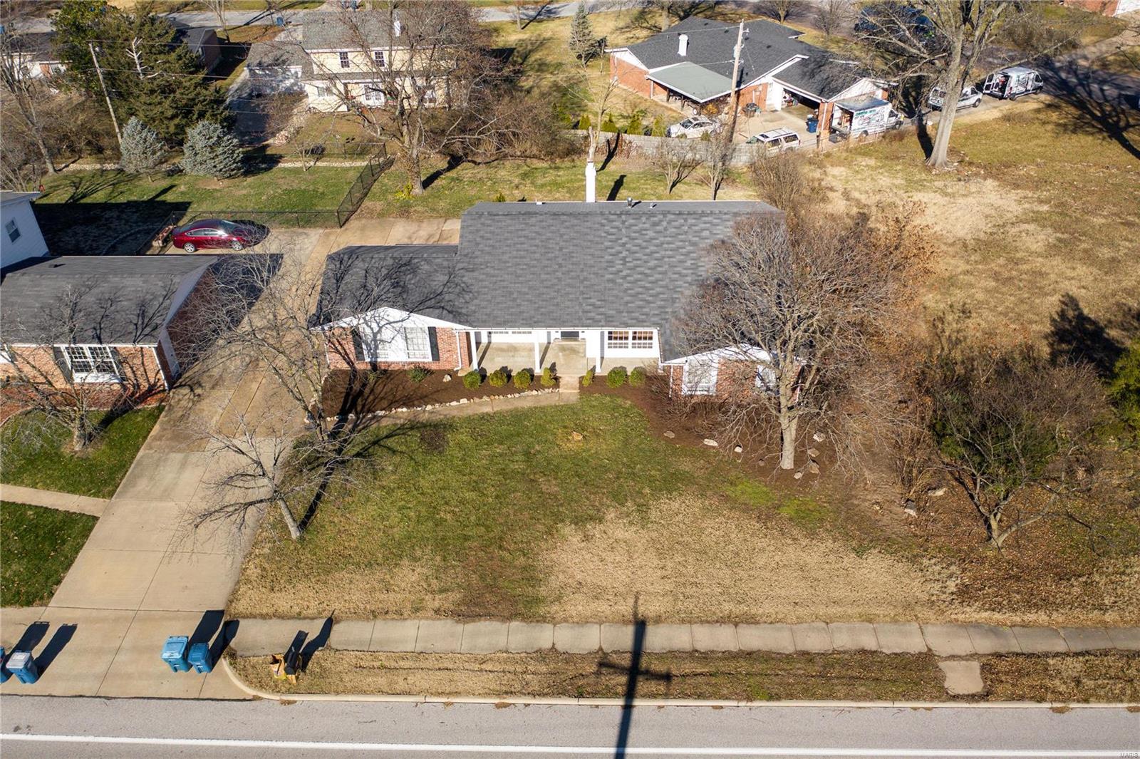 15575 Clayton Road Ballwin, MO 63011 - Photo 6 of 36 Gallery Image 6