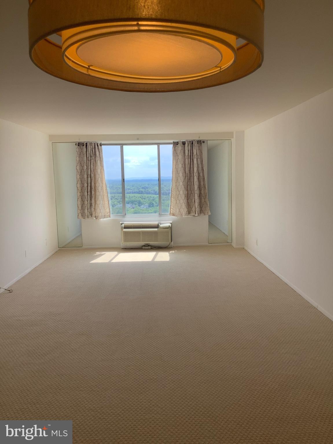 9701 Fields Road, Unit 2408 Gaithersburg, MD 20878 - Photo 27 of 46