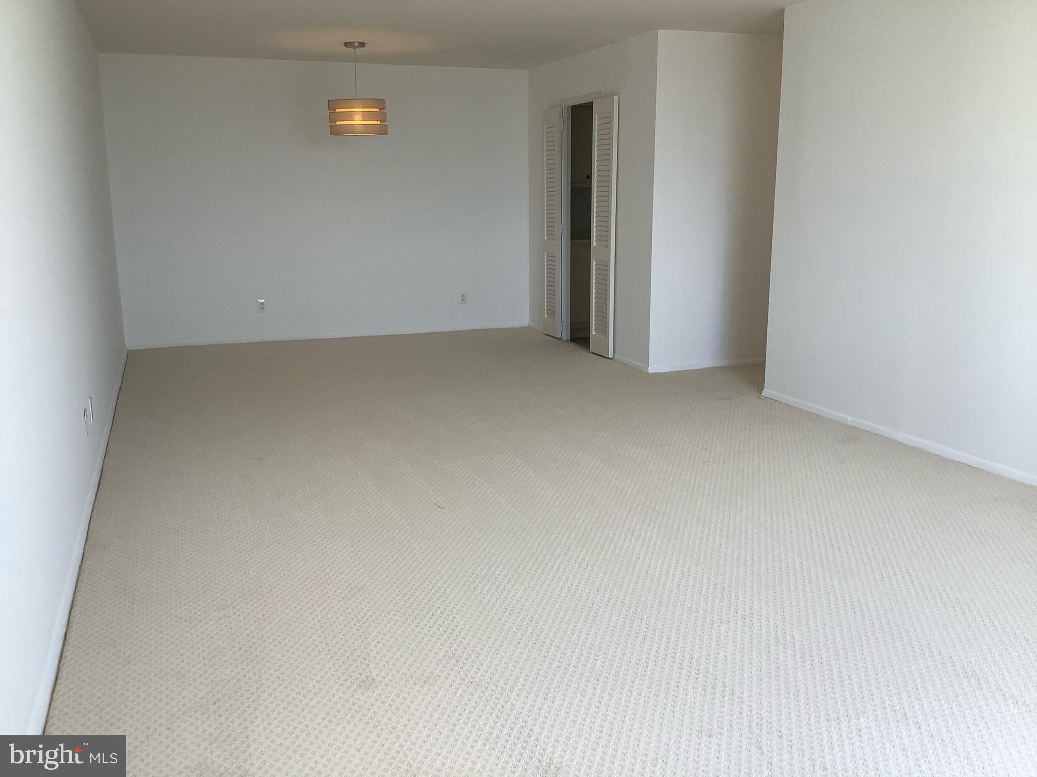 9701 Fields Road, Unit 2408 Gaithersburg, MD 20878 - Photo 30 of 46