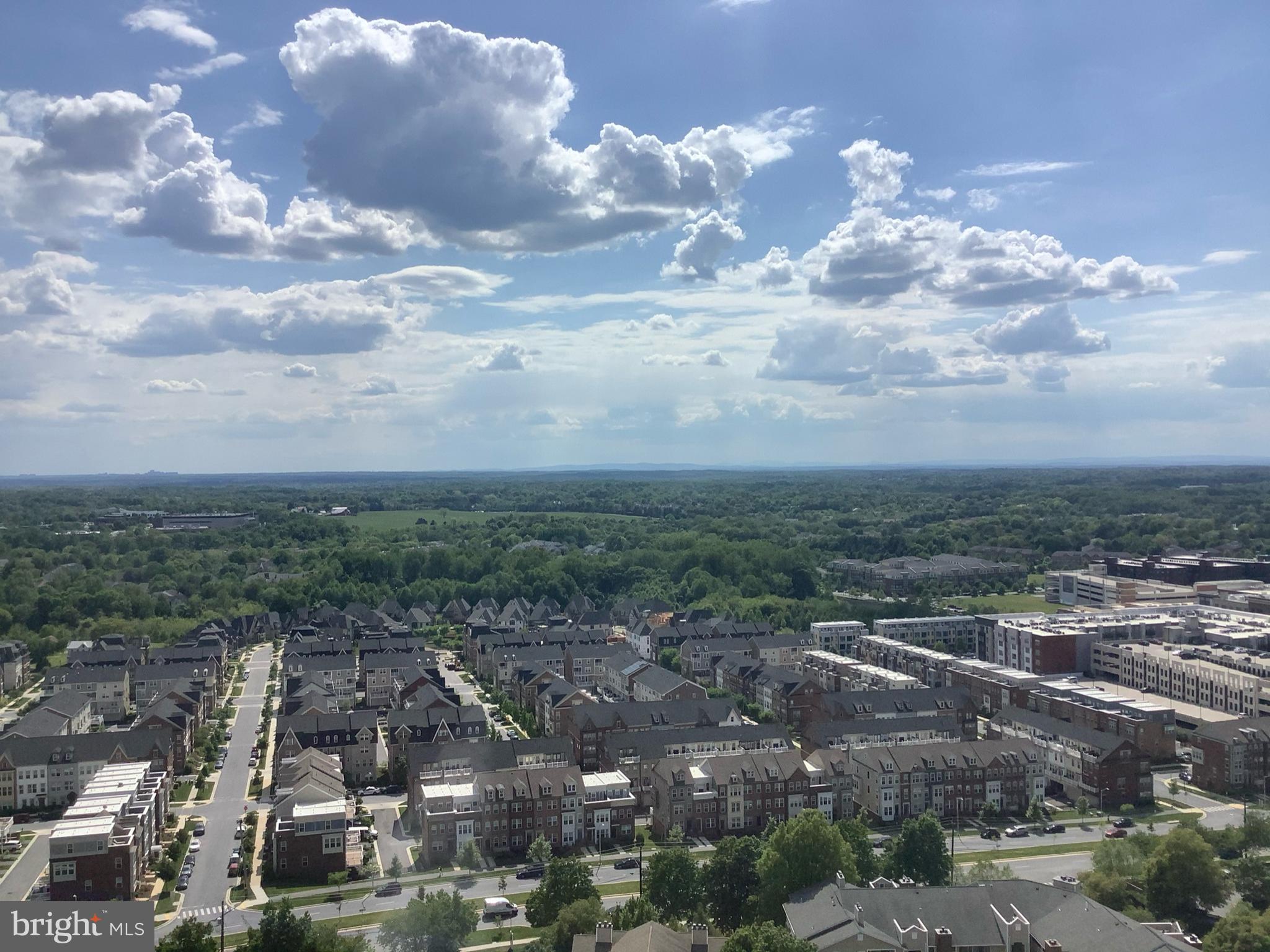 9701 Fields Road, Unit 2408 Gaithersburg, MD 20878 - Photo 34 of 46