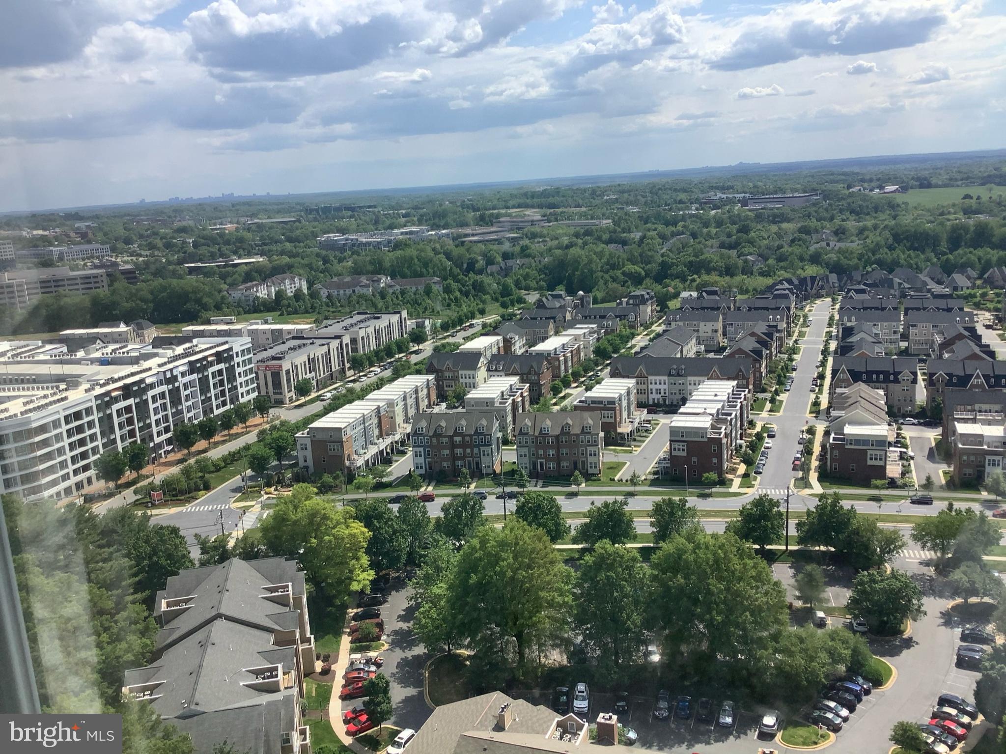 9701 Fields Road, Unit 2408 Gaithersburg, MD 20878 - Photo 38 of 46