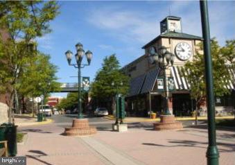 9701 Fields Road, Unit 2408 Gaithersburg, MD 20878 - Photo 44 of 46