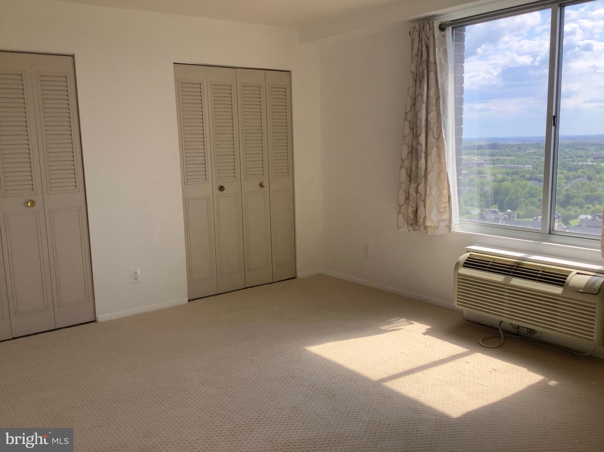 9701 Fields Road, Unit 2408 Gaithersburg, MD 20878 - Photo 5 of 46