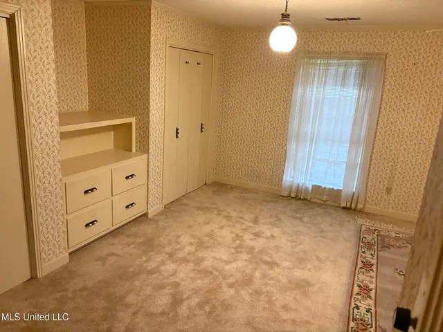 $225,000 | 203 Oak Court, Hollandale, MS 38748