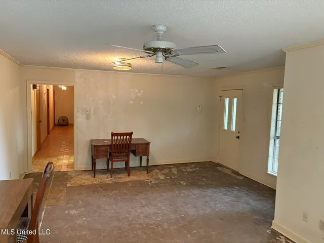 $225,000 | 203 Oak Court, Hollandale, MS 38748