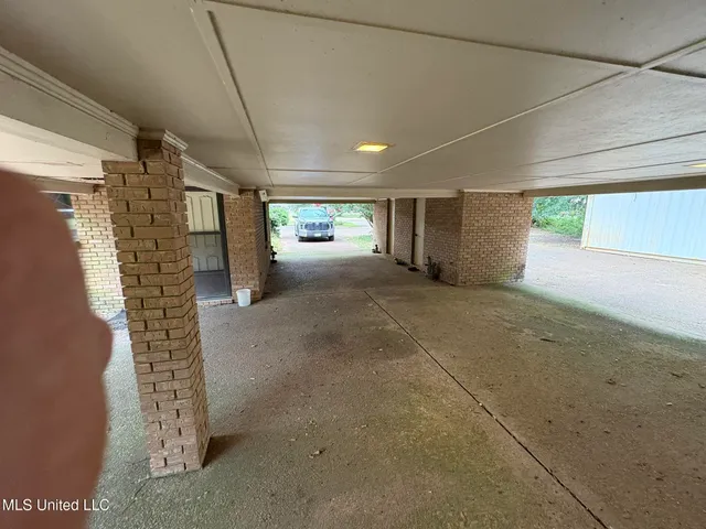 $225,000 | 203 Oak Court, Hollandale, MS 38748