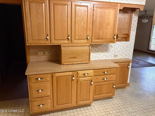 $225,000 | 203 Oak Court, Hollandale, MS 38748